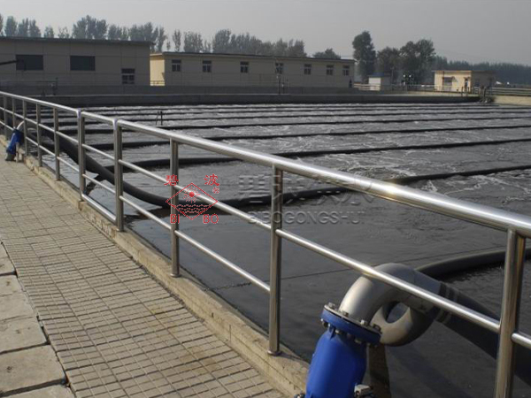 ���̰���